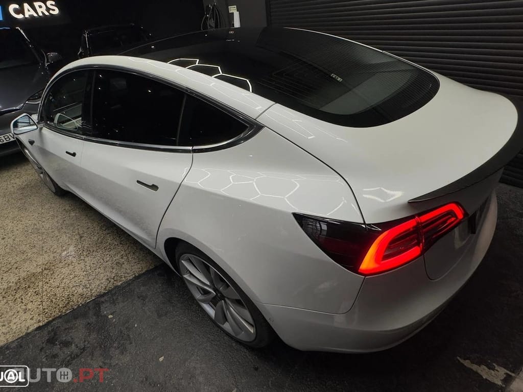 Tesla Model 3 Performance Dual Motor AWD