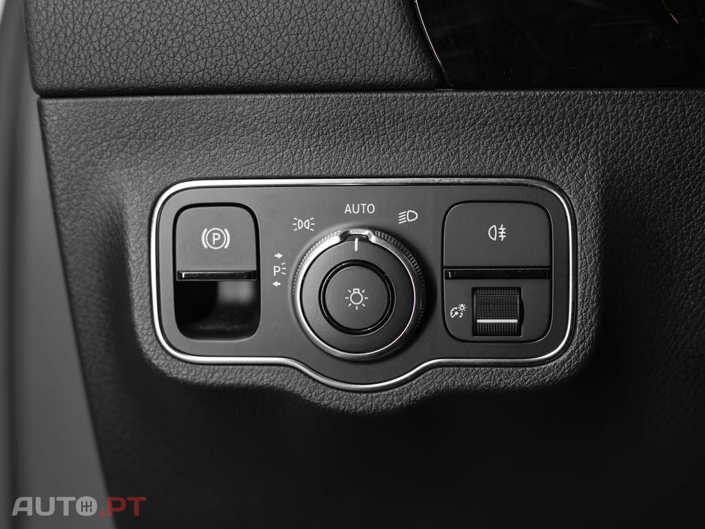 Mercedes-Benz EQA 250 AMG Line