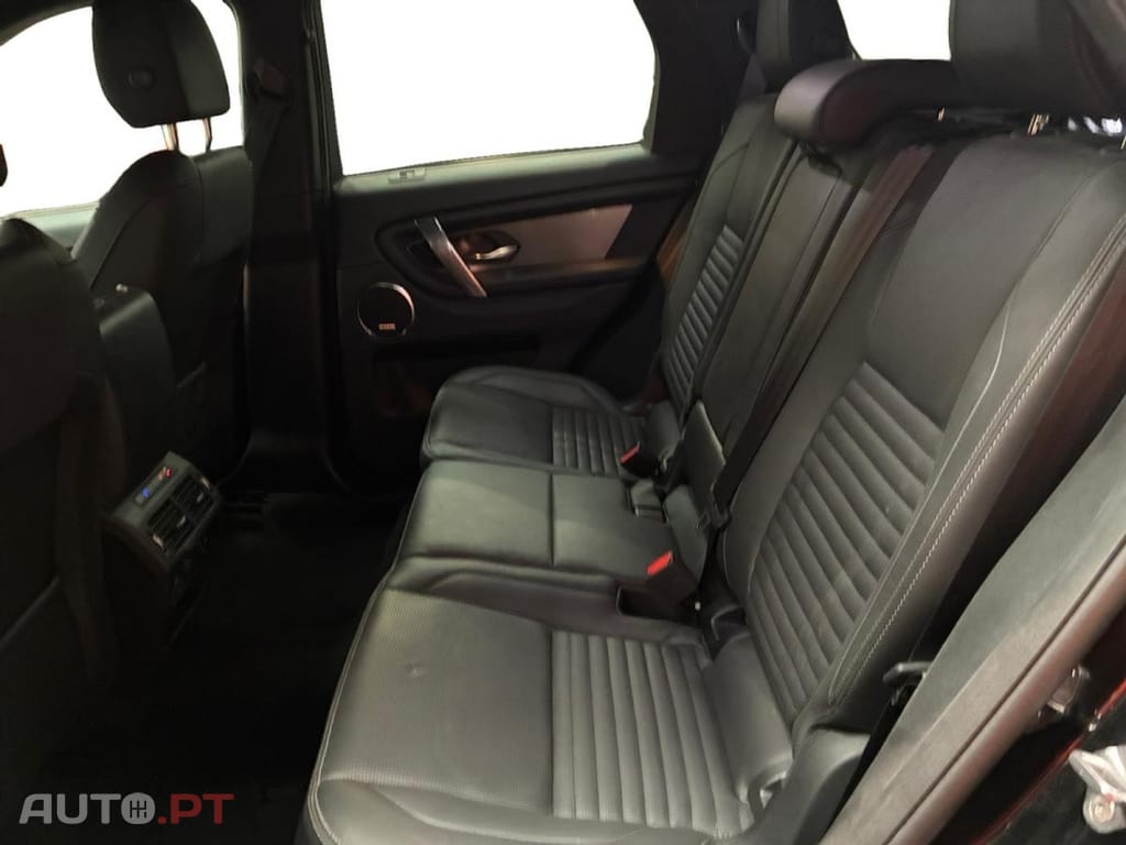 Land Rover Discovery Sport 1.5 P300e AWD R-Dynamic HSE