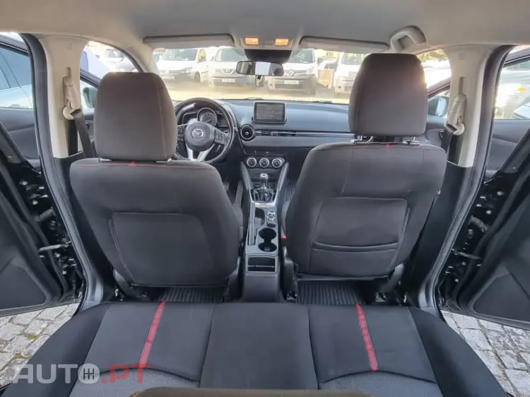 Mazda 2 1.5 Sky.Evolve Navi