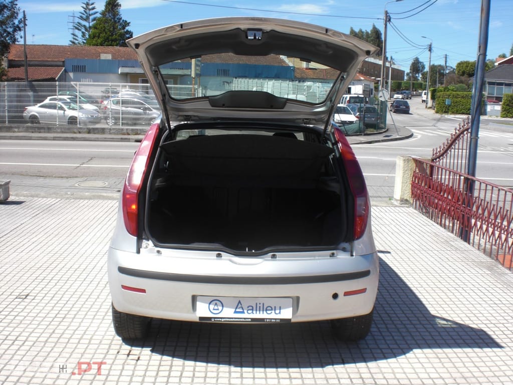 Fiat Punto 70 JTD Multijet Active