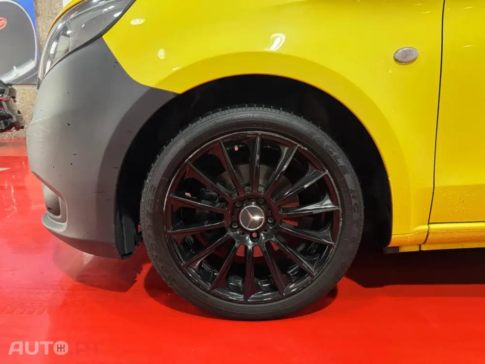 Mercedes-Benz Vito 111 CDi/32