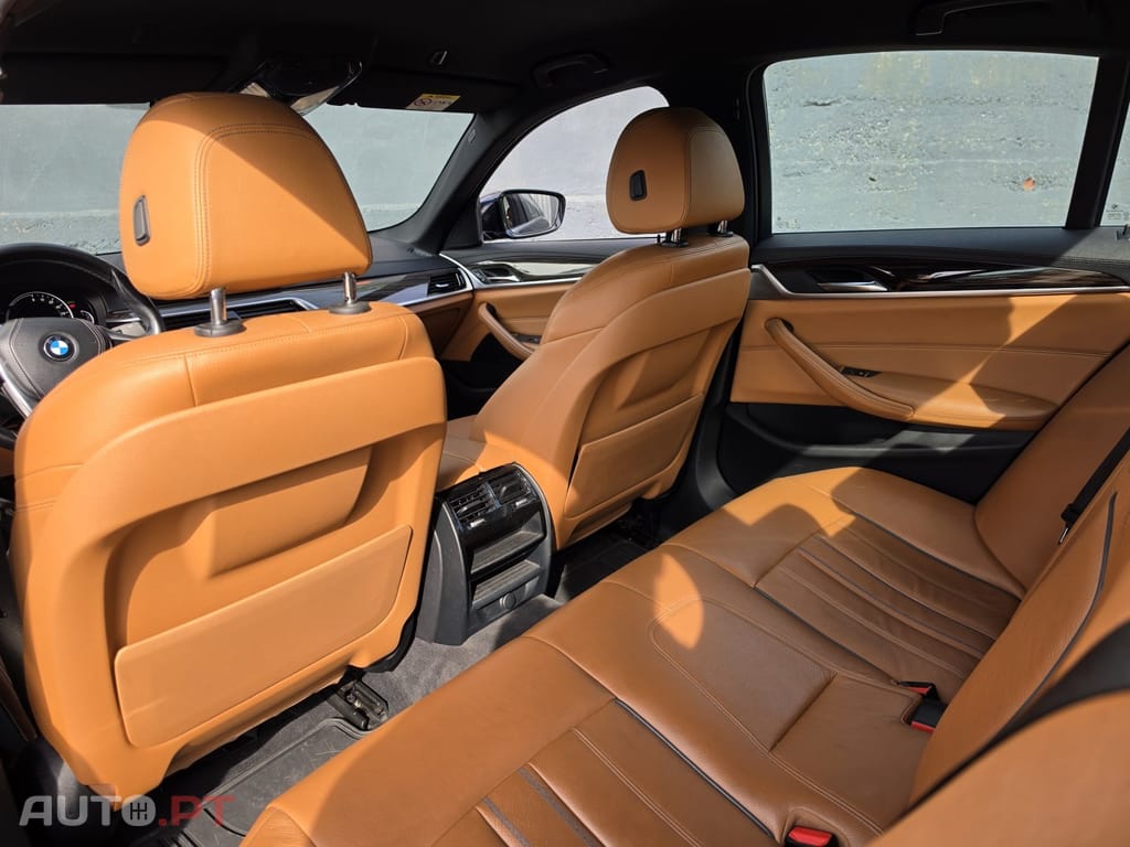 BMW 530 e iPerformance Line Luxury