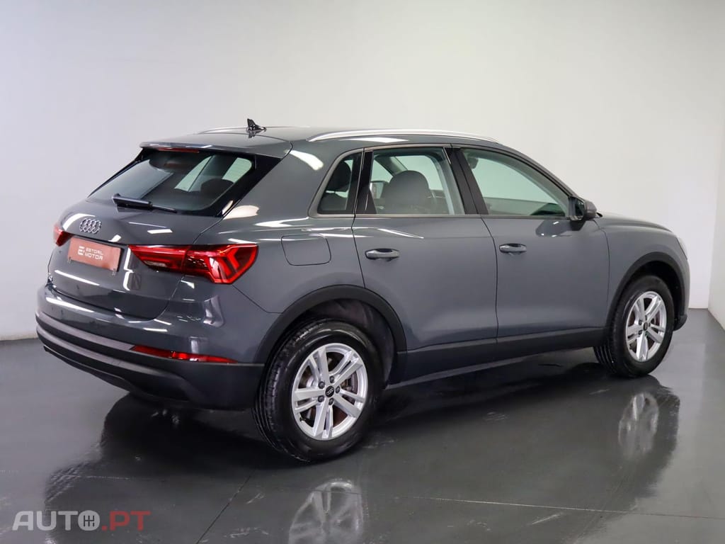 Audi Q3 45 TFSIe S tronic