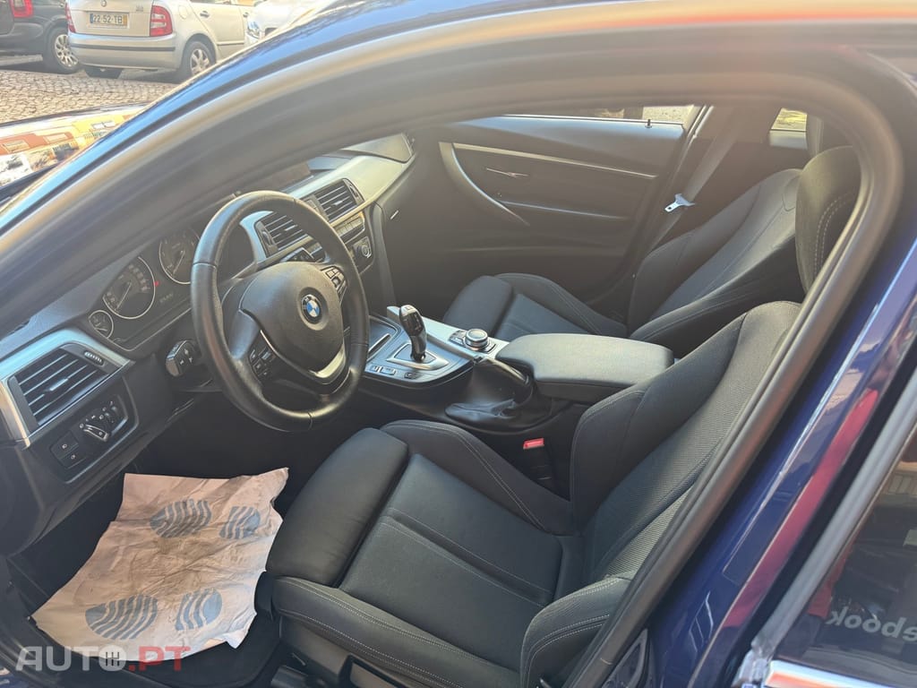 BMW 318 d Touring Line Sport Auto