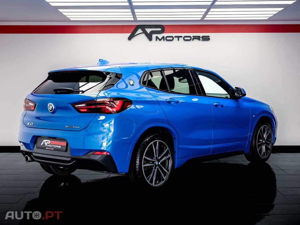 BMW X2 25 e xDrive Pack M