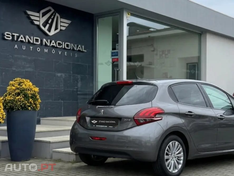 Peugeot 208 1.2 PureTech Style