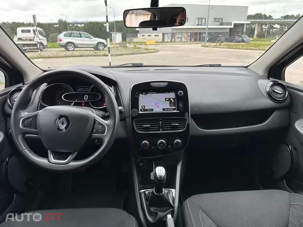 Renault Clio 0.9 TCe Limited Bi-Fuel