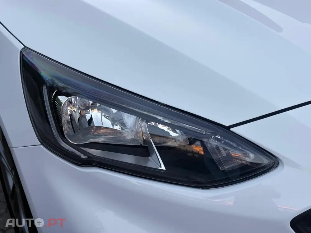 Ford Focus SW 1.0 EcoBoost ST-Line