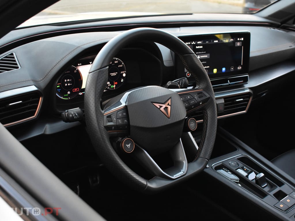 Cupra Leon 1.4 e-Hybrid VZ DSG