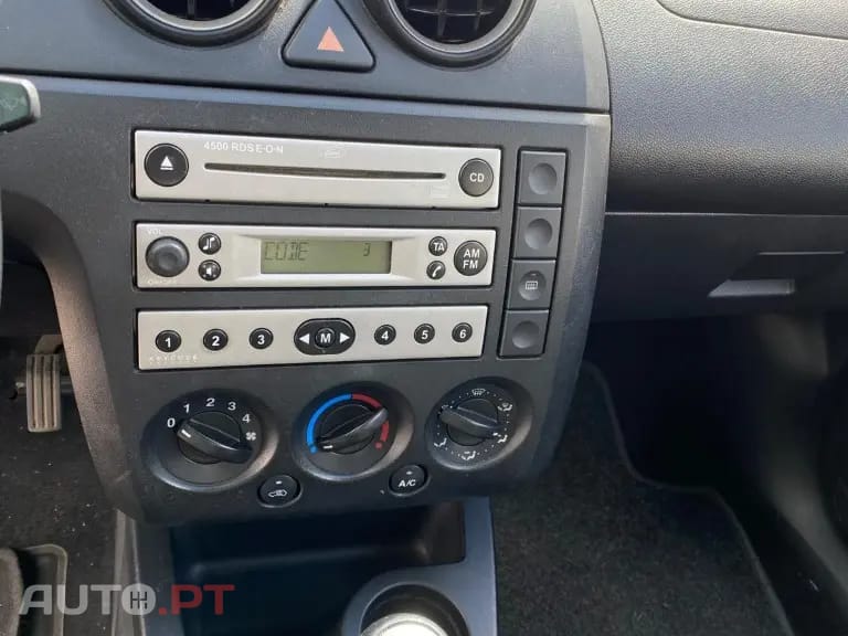 Ford Fiesta 1.25 Ghia