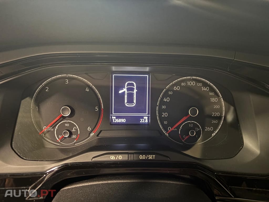 Volkswagen Polo 1.6 TDI Confortline DSG