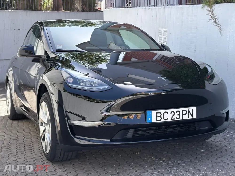 Tesla Model Y Long Range Tração Integral
