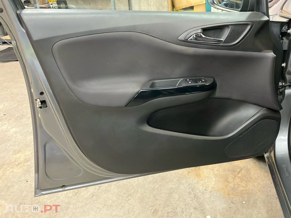 Opel Corsa 1.4 Dynamic Easytronic