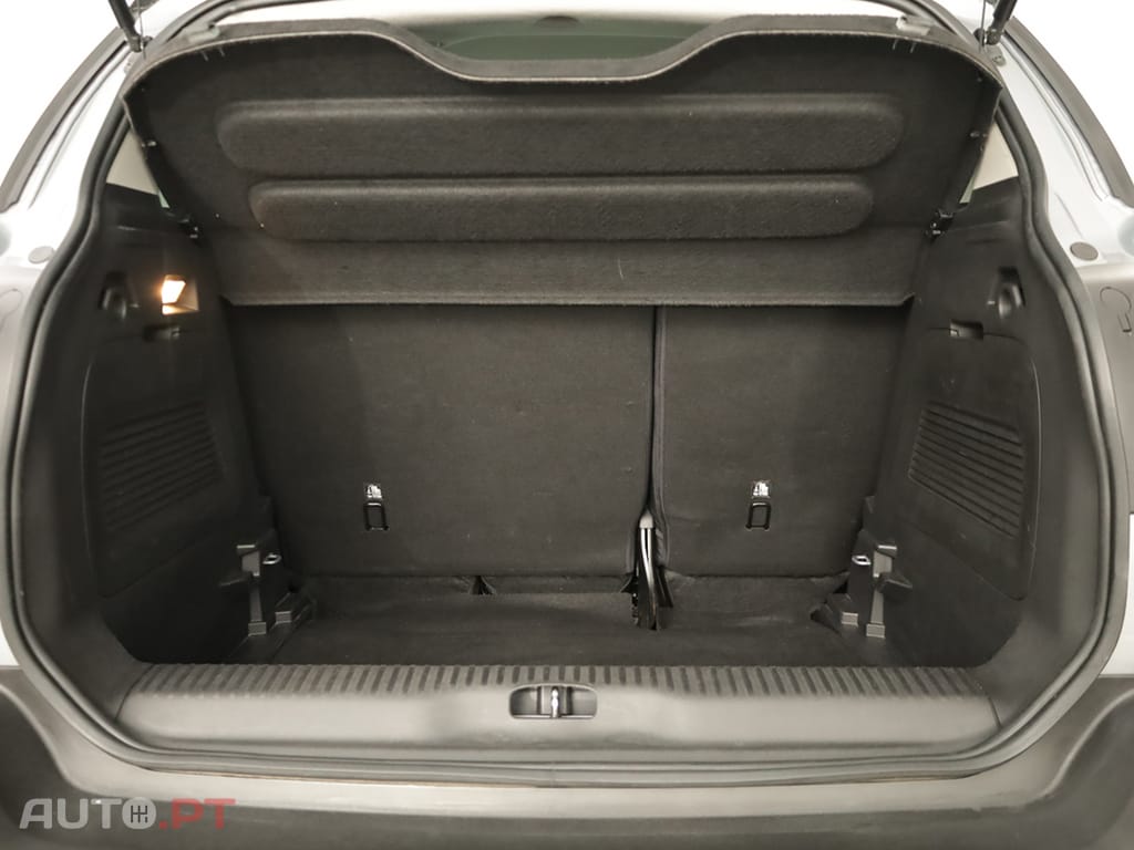 Citroen C3 C3 Aircross 1.2 PureTech Shine