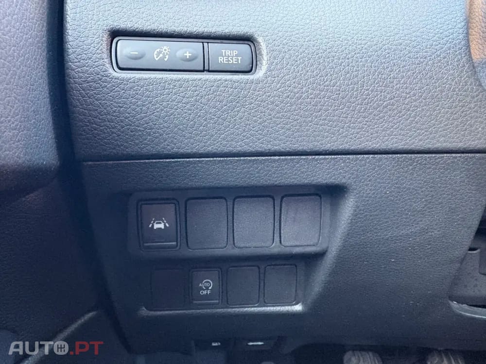 Nissan Qashqai 1.2 DIG-T N-Connecta 18