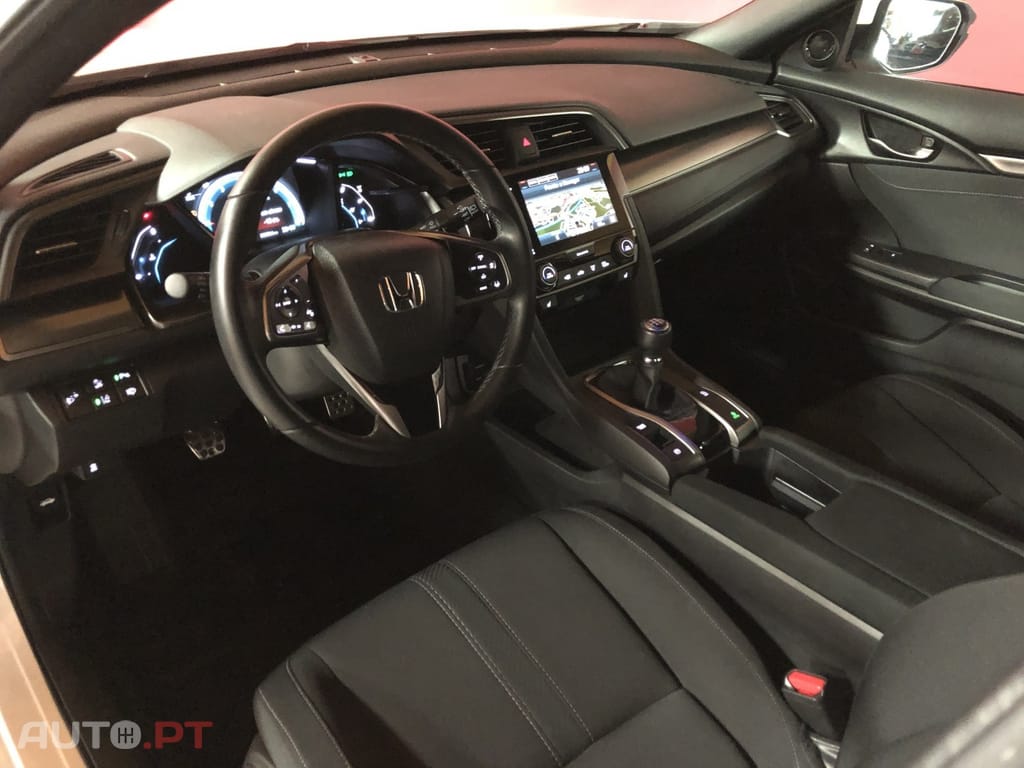 Honda Civic 1.0 i-VTEC Executive Premium