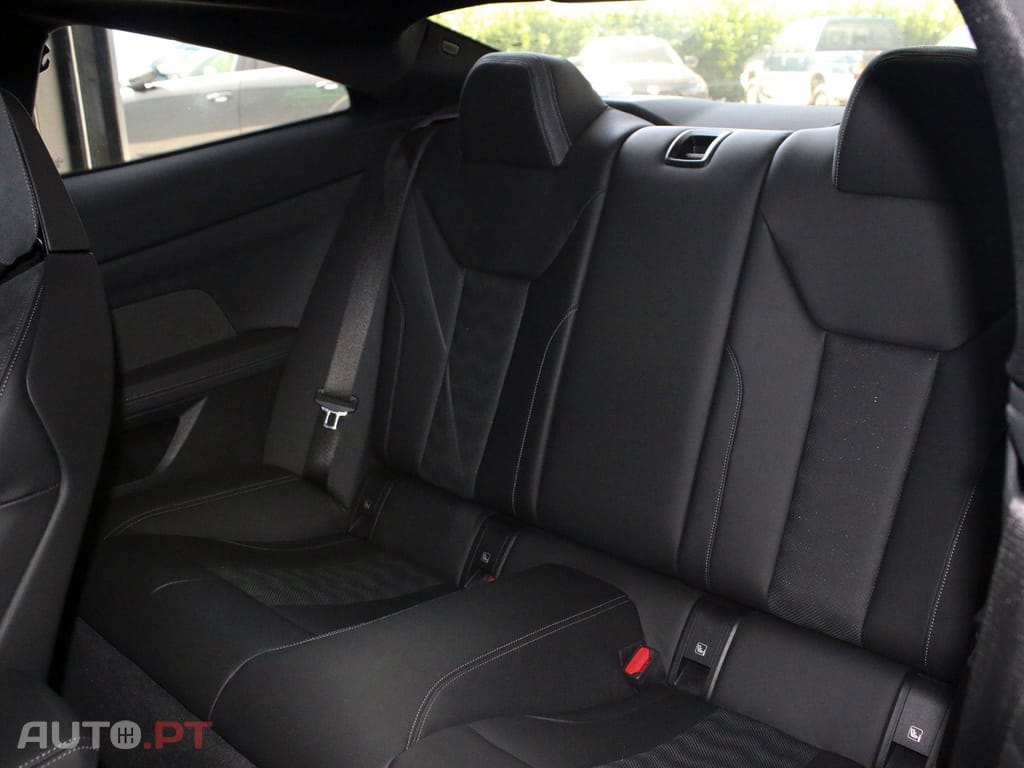 BMW M4 Competition xDrive