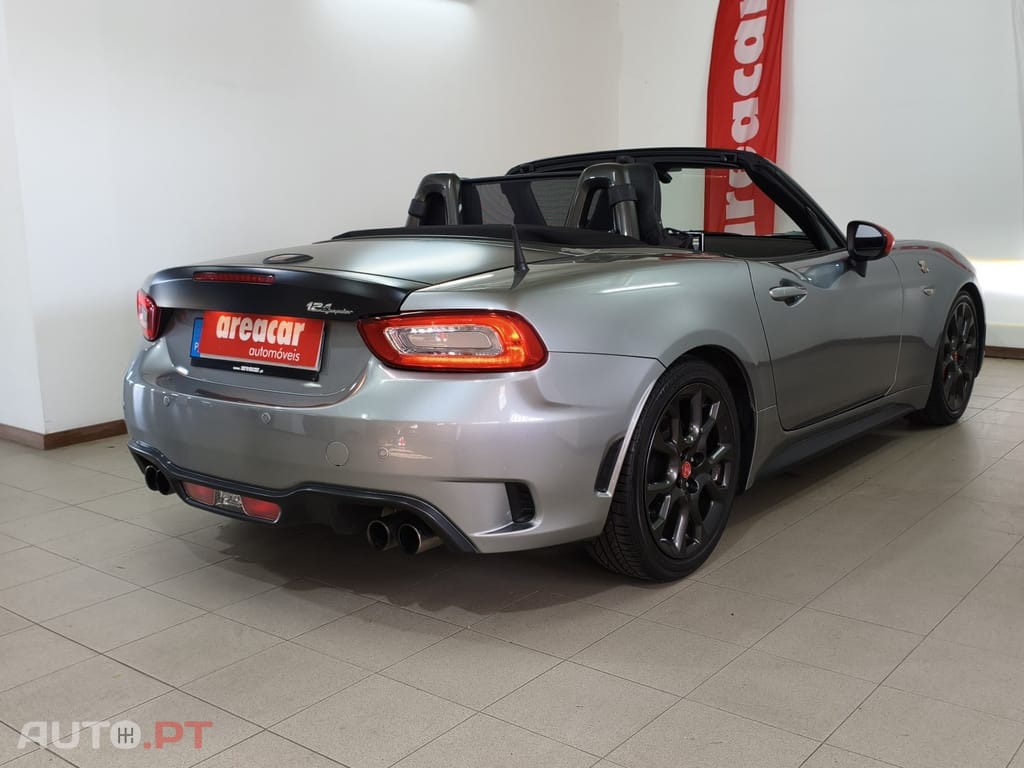 Abarth 124 Spider 1.4 MultiAir Turbo