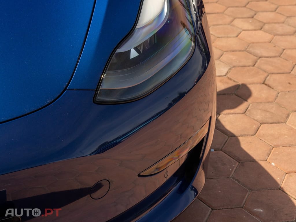Tesla Model 3 Long Range Tração Integral