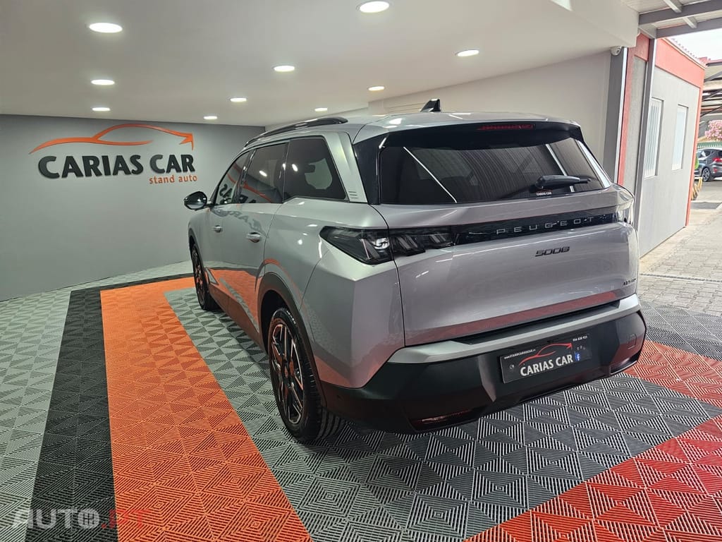 Peugeot 5008 1.2 Hybrid Allure e-DCS6