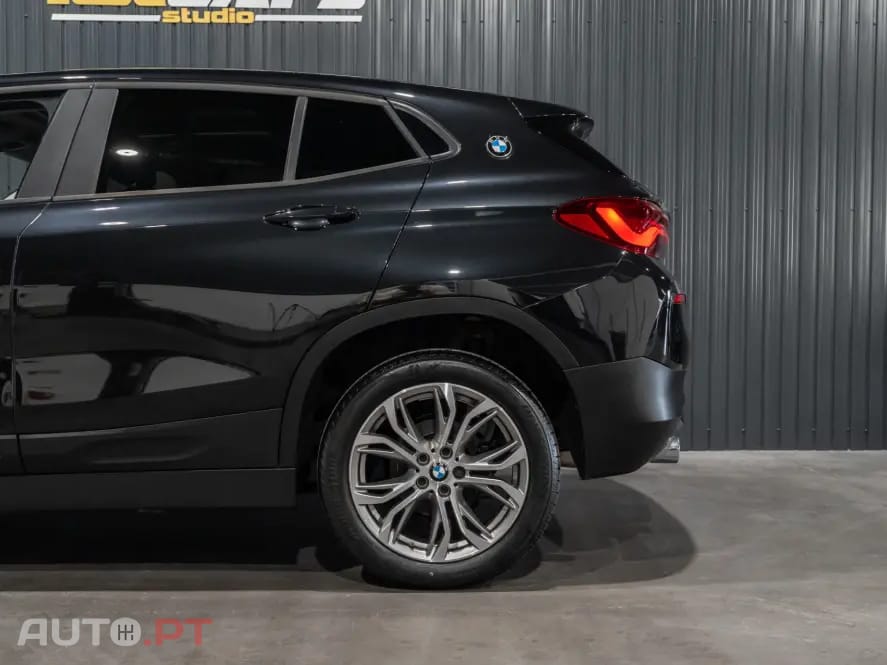 BMW X2 18 i sDrive Auto