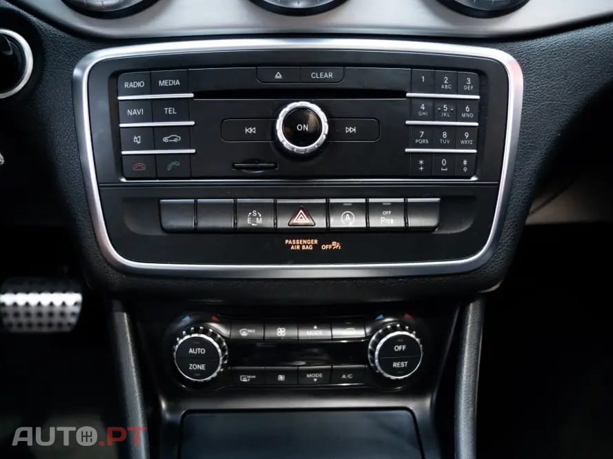 Mercedes-Benz CLA 220 d Shooting Brake AMG Line Aut.