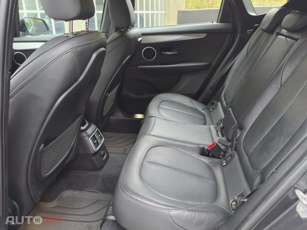 BMW 216 d Pack M Auto