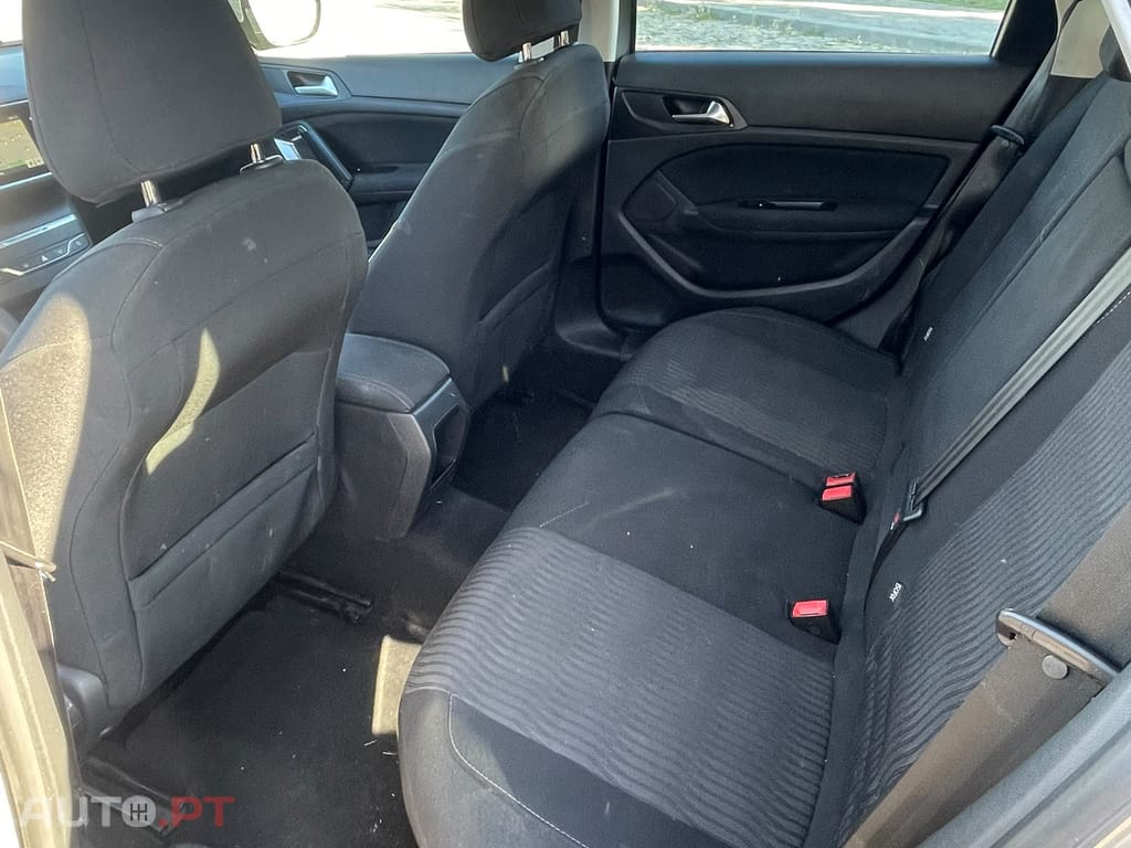 Peugeot 308 SW 1.6 BlueHDi