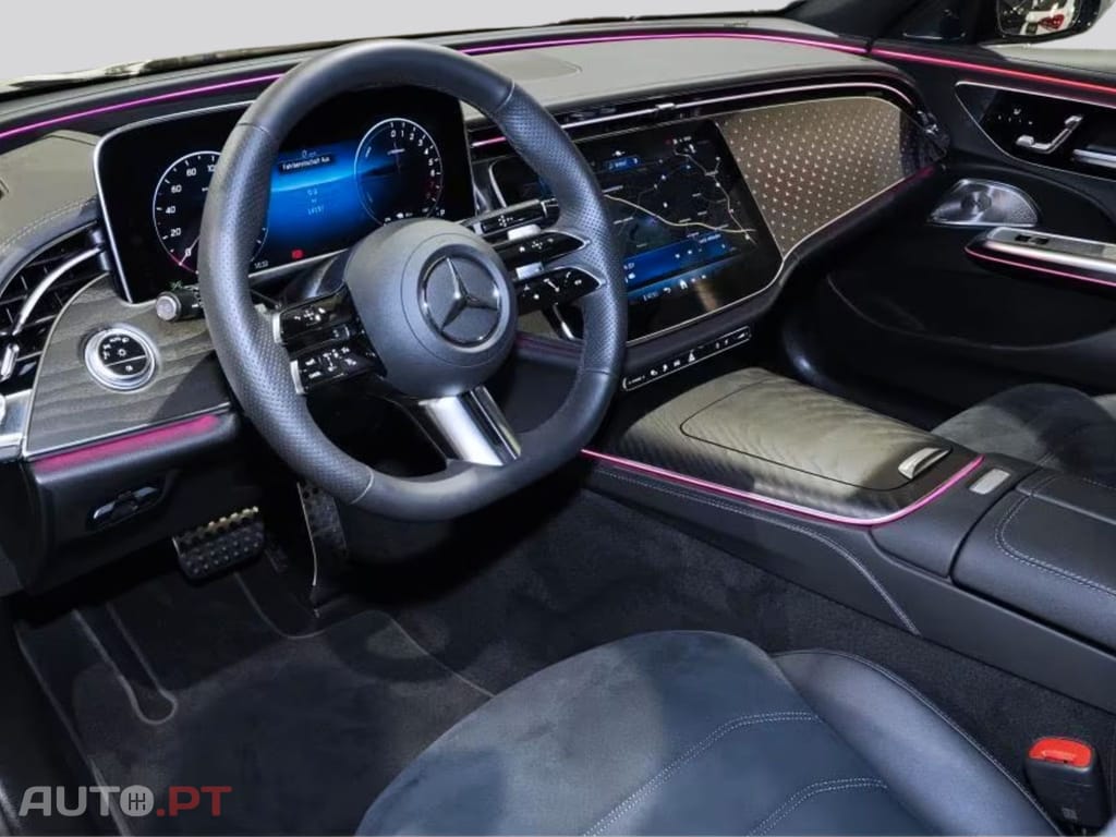 Mercedes-Benz E 300 I.V.A DEDUTIVEL e T AMG