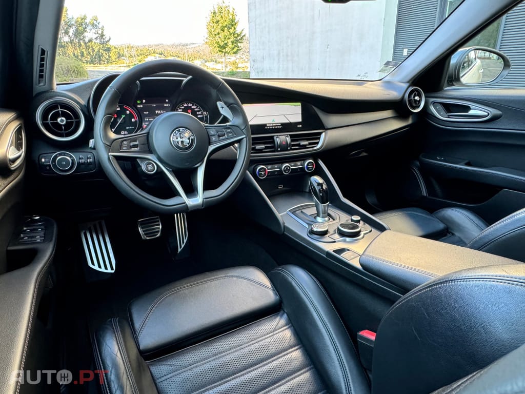 Alfa Romeo Giulia 2.2 D Veloce Q4 AT8