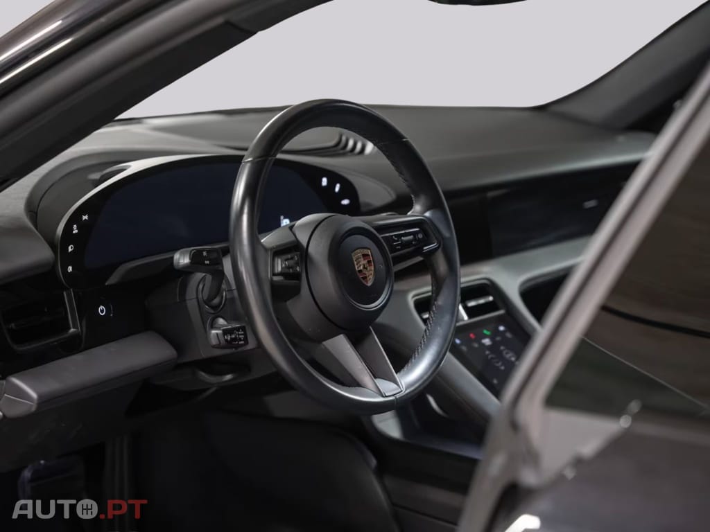 Porsche Taycan 4S I.V.A DEDUTIVEL 