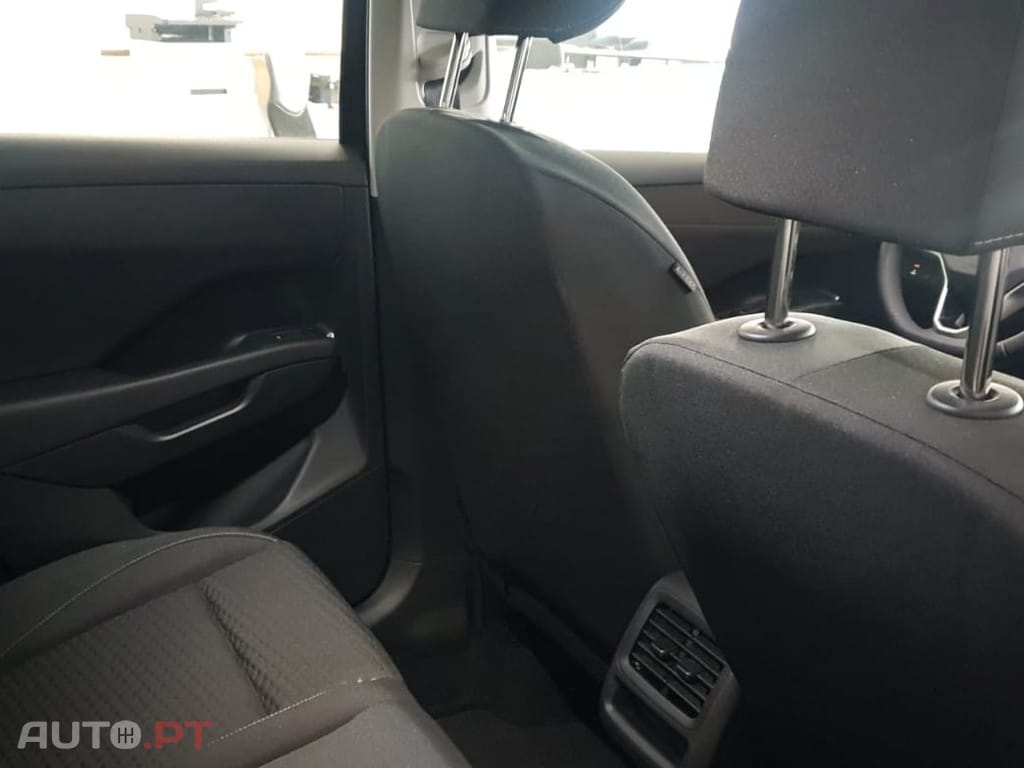 Volkswagen T-Roc 1.5 eTSI Life DSG