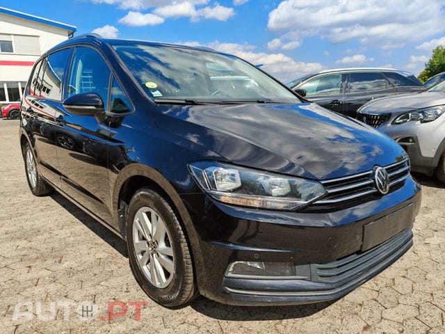 Volkswagen Touran 2.0 TDI Confortline DSG