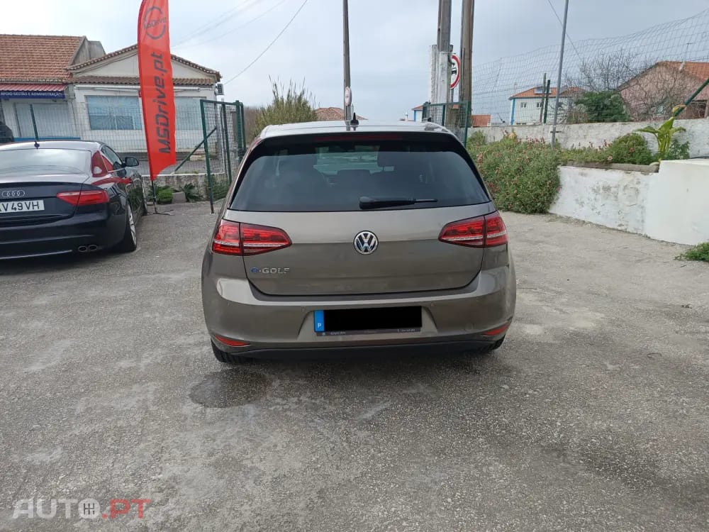 Volkswagen e-Golf AC/DC