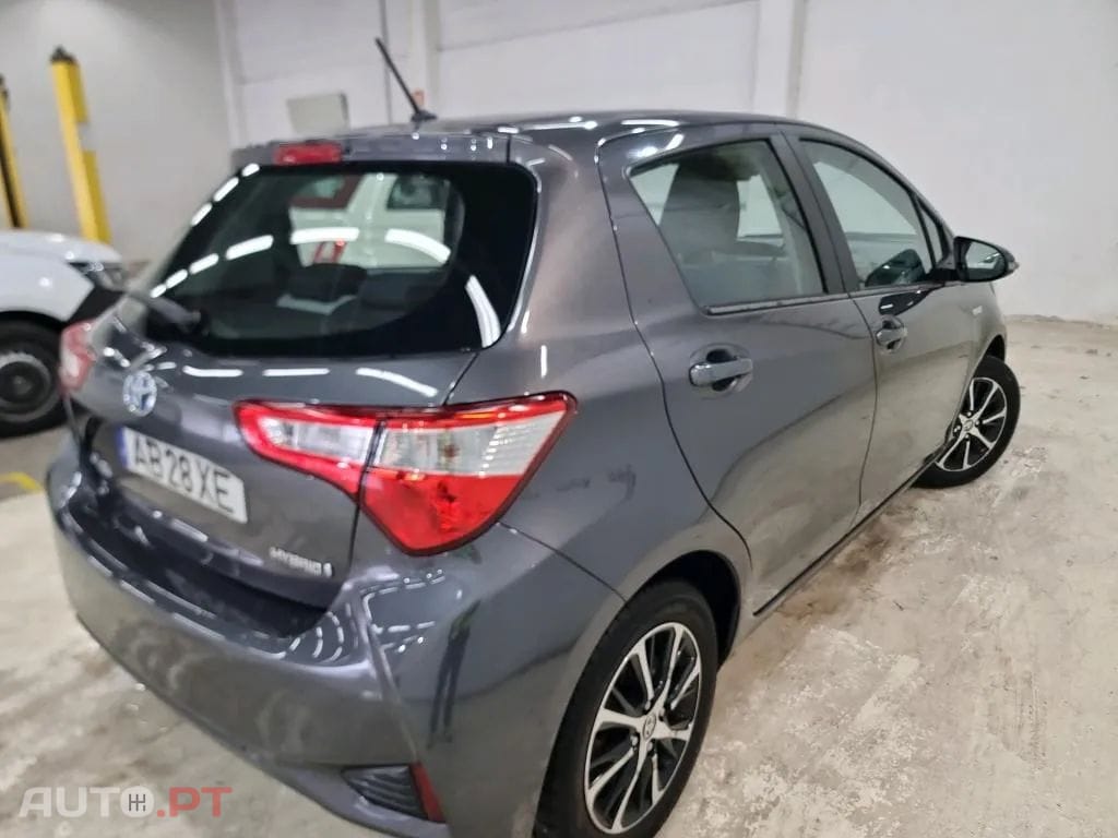 Toyota Yaris 1.5 HSD Comfort