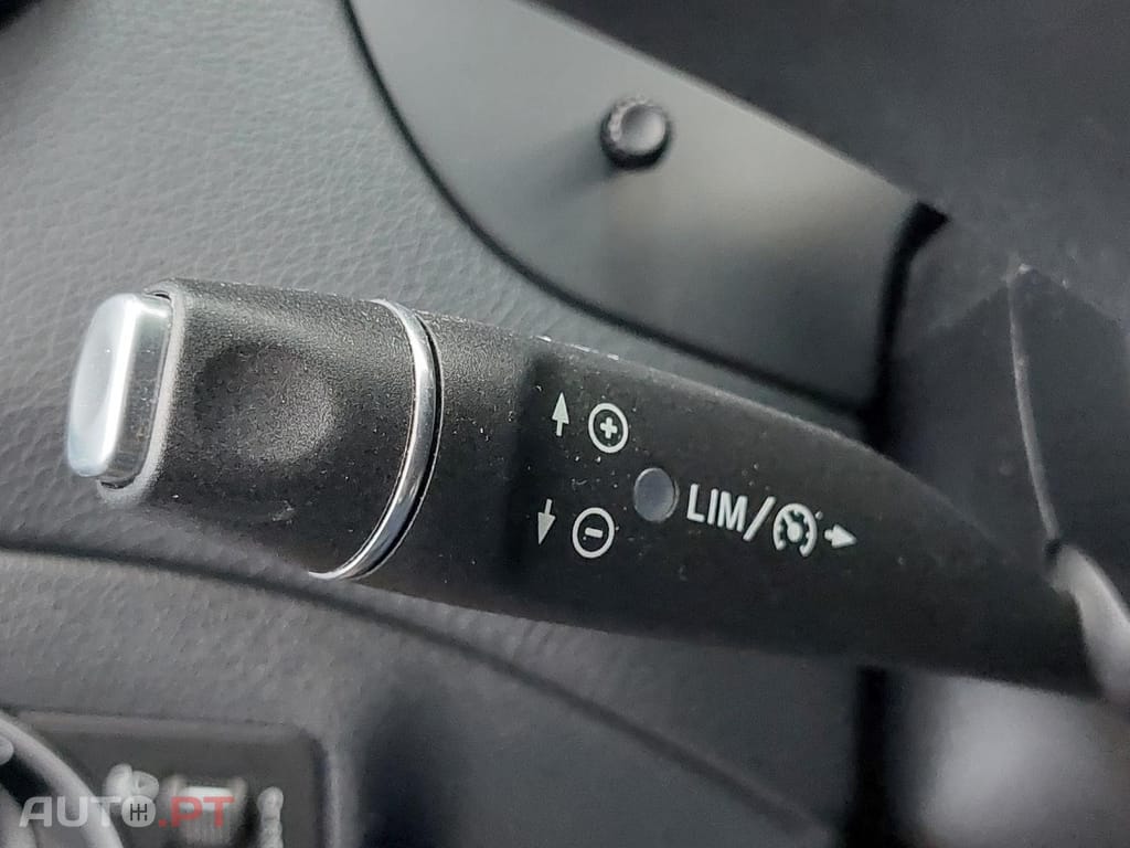 Mercedes-Benz CLA 180 d Shooting Brake