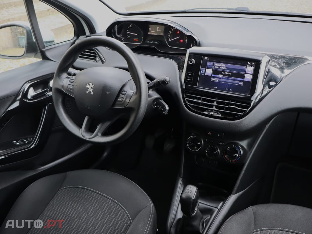 Peugeot 208 1.6 BlueHDi