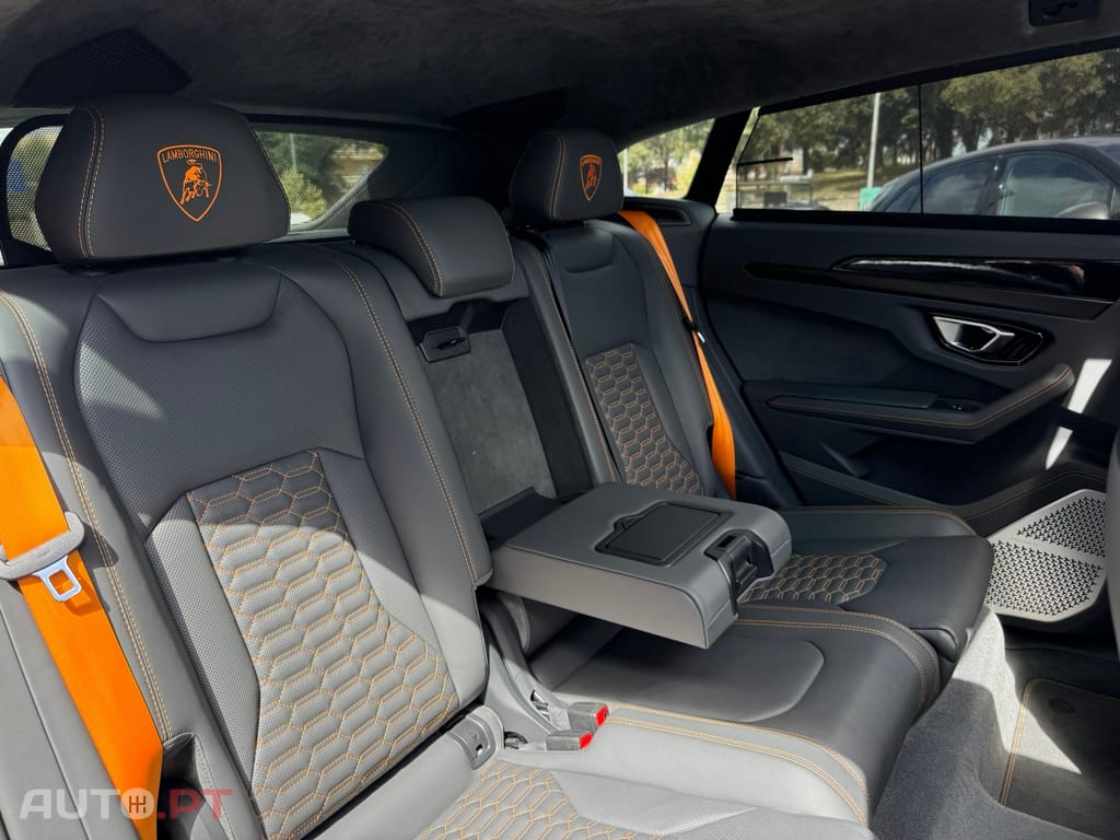 Lamborghini Urus 4.0 V8