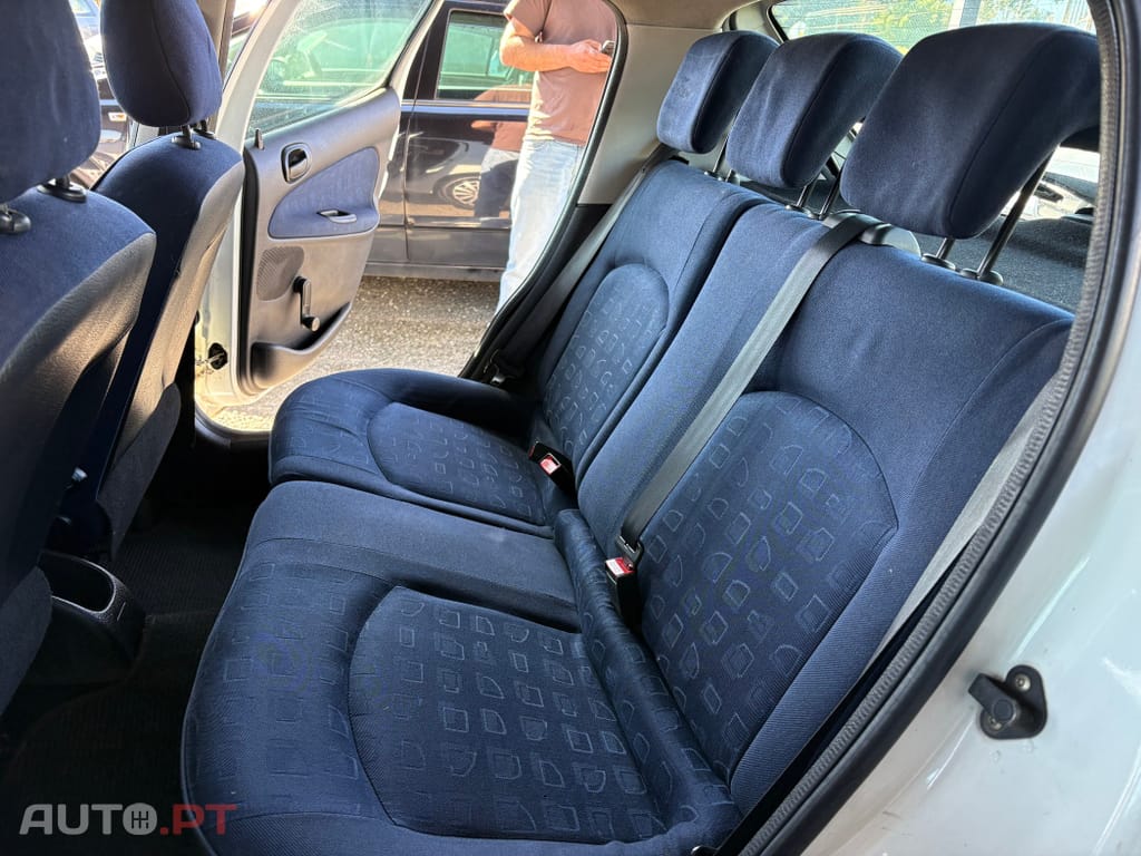 Peugeot 206 1.1 Color Line