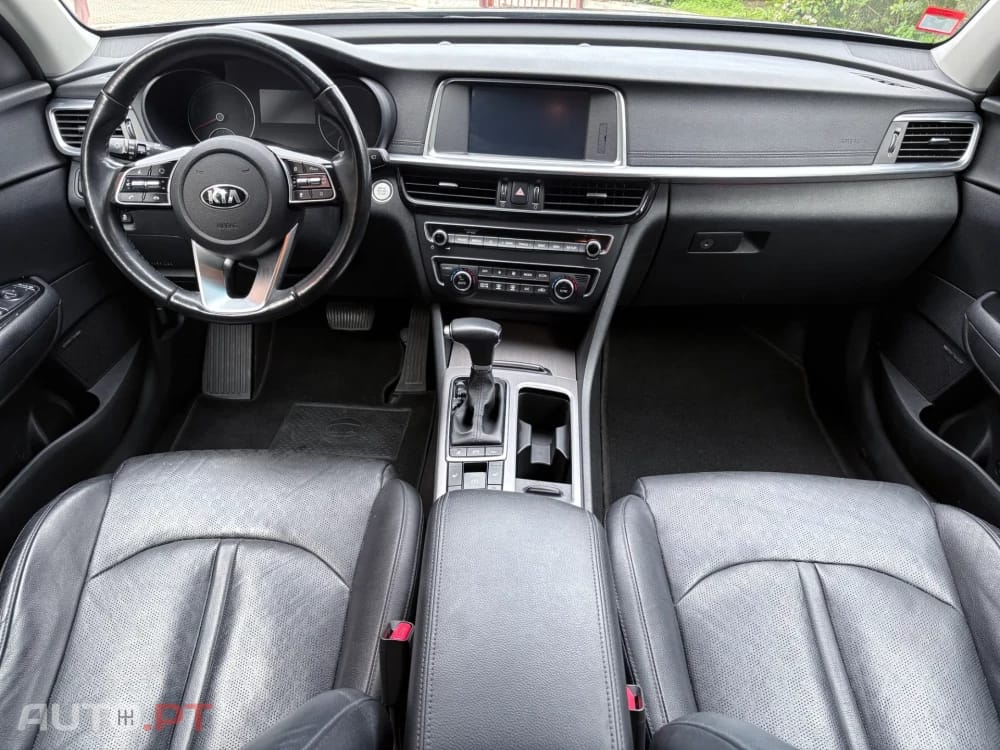Kia Optima 2.0 CVVT PHEV