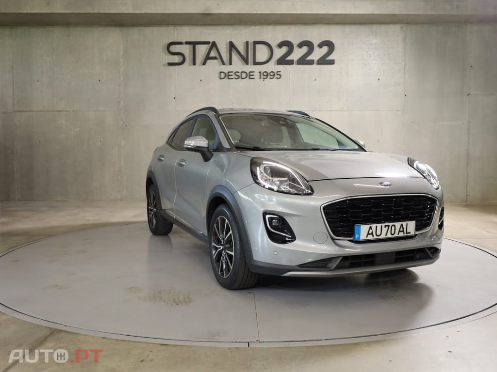 Ford Puma 1.0 EcoBoost MHEV Titanium Design