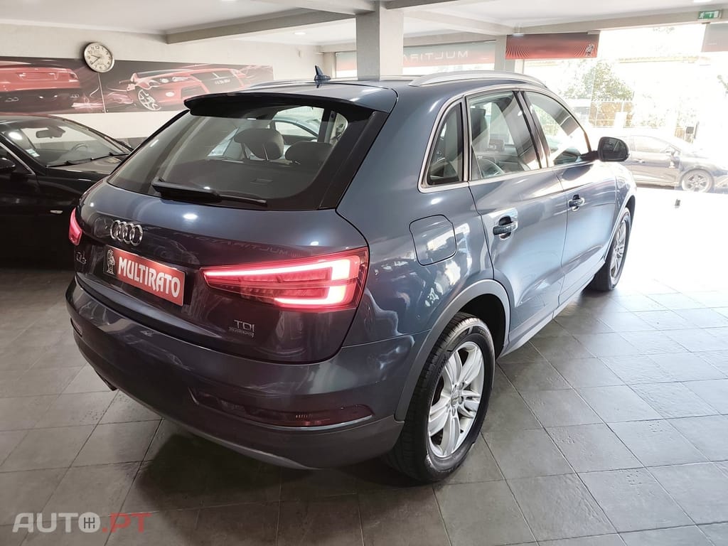Audi Q3 2.0 TDI quattro Design S tronic