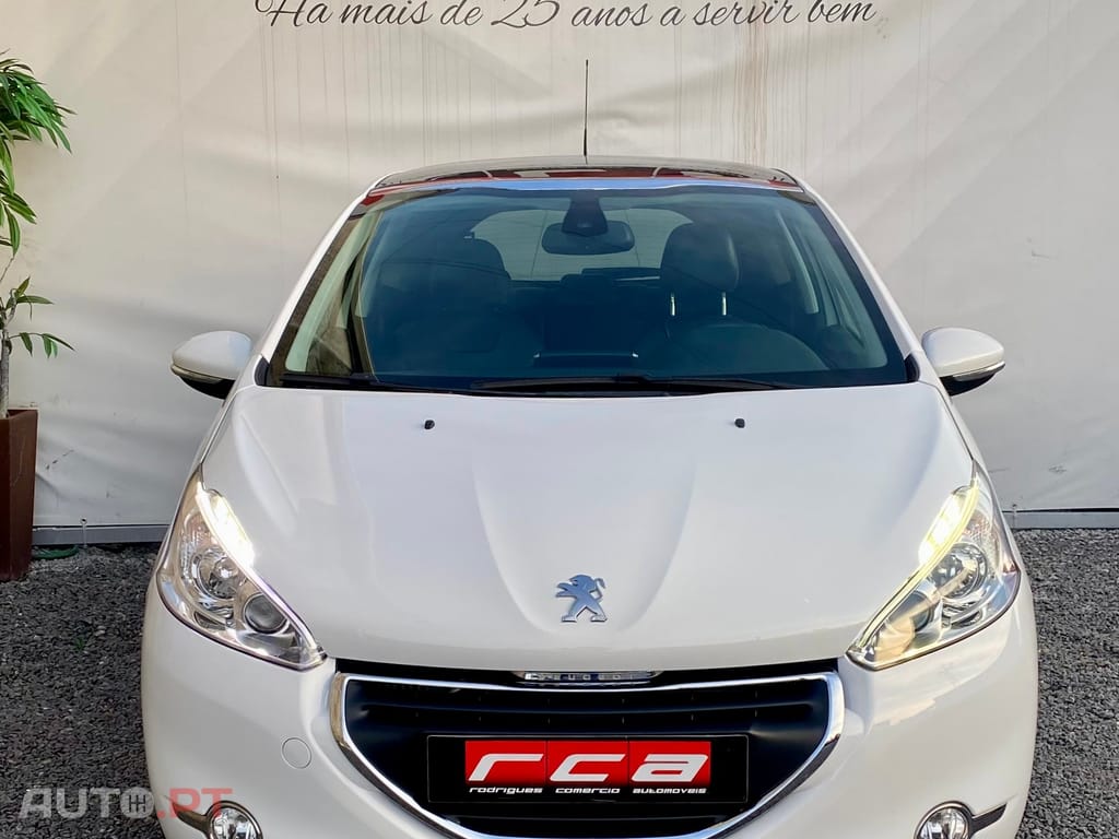 Peugeot 208 1.6 BlueHDi GT Line