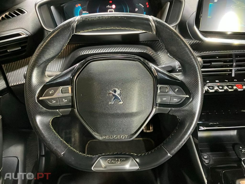 Peugeot E-208 50 KWh GT