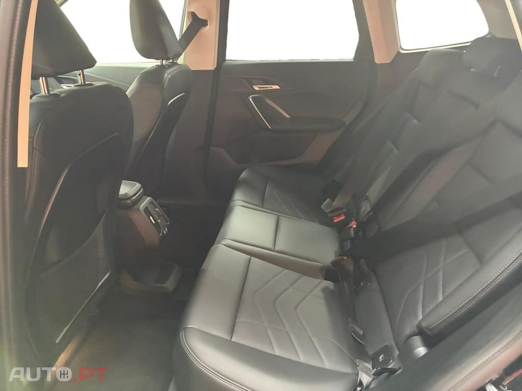 BMW iX1 eDrive20 xLine