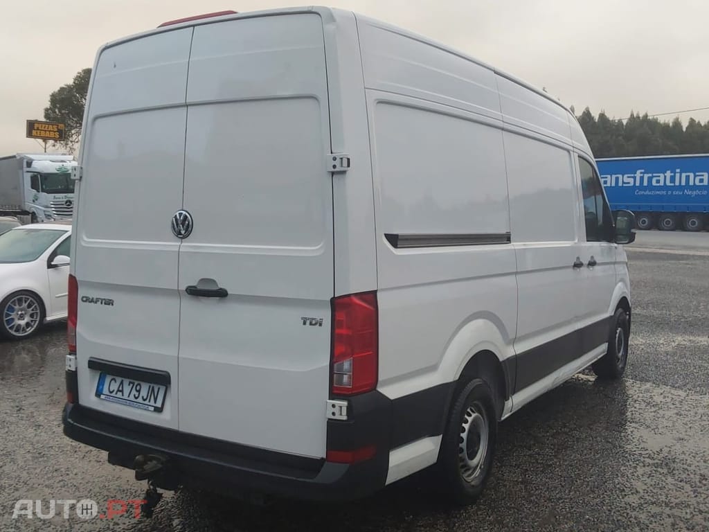 Volkswagen Crafter 35 2.0 TDI Medio