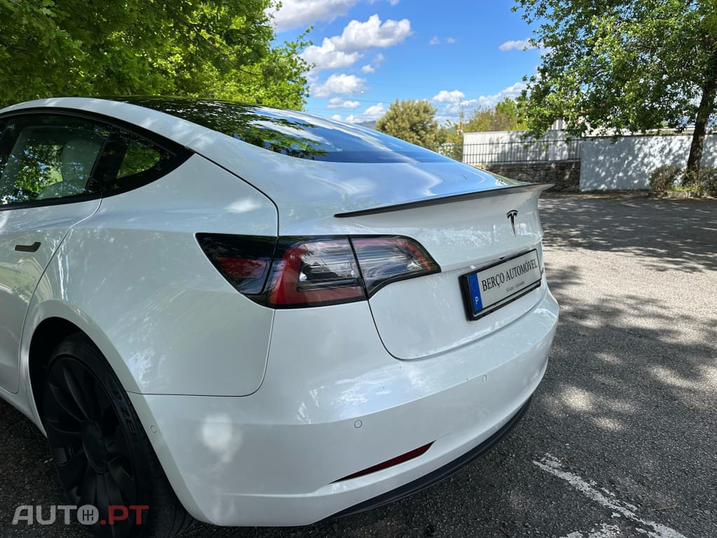 Tesla Model 3 Performance Dual Motor AWD