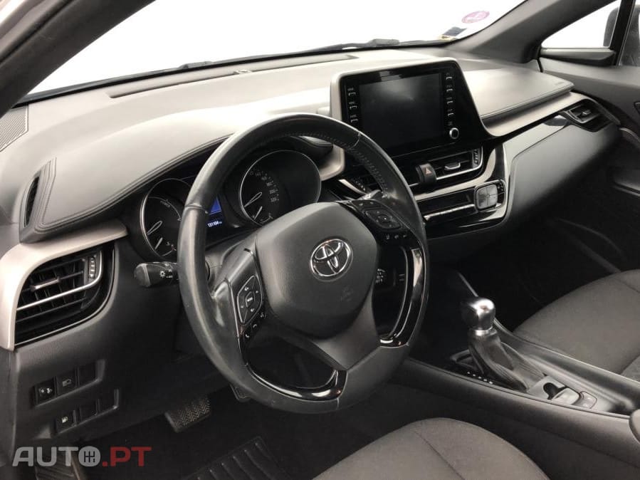 Toyota C-HR 1.8 Hybrid Dynamic Business