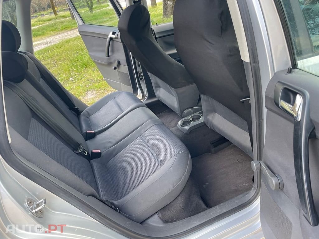 Volkswagen Polo 1.2 Confortline